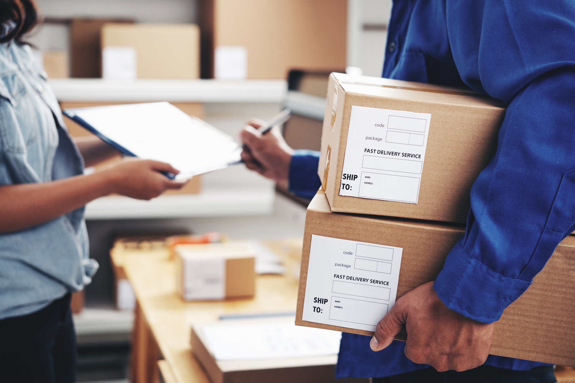 WHAT IS A COURIER SERVICE? & WHAT TO EXPECT